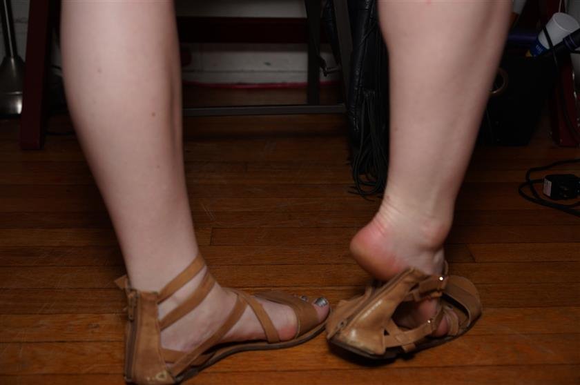 Cover 6 Her feet look amazing in sandals 24 Photos
