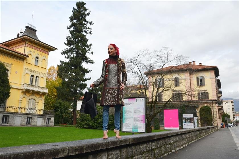 Cover Winter barefooting: RED-X in Lugano 21 Photos
