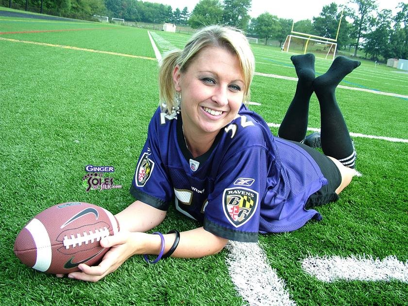 Cover 6 ravens green turf 35 Photos