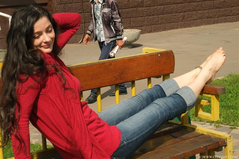 ID: 895 - City barefoot style. Part 4. - City Feet - 87 Photos