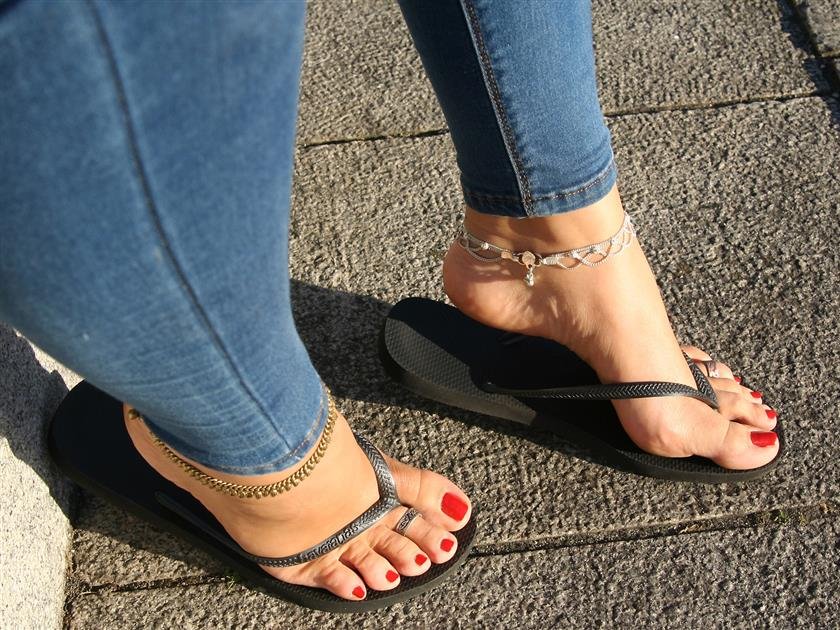 Cover 3 Toes In Action - Celina set 007 28 Photos