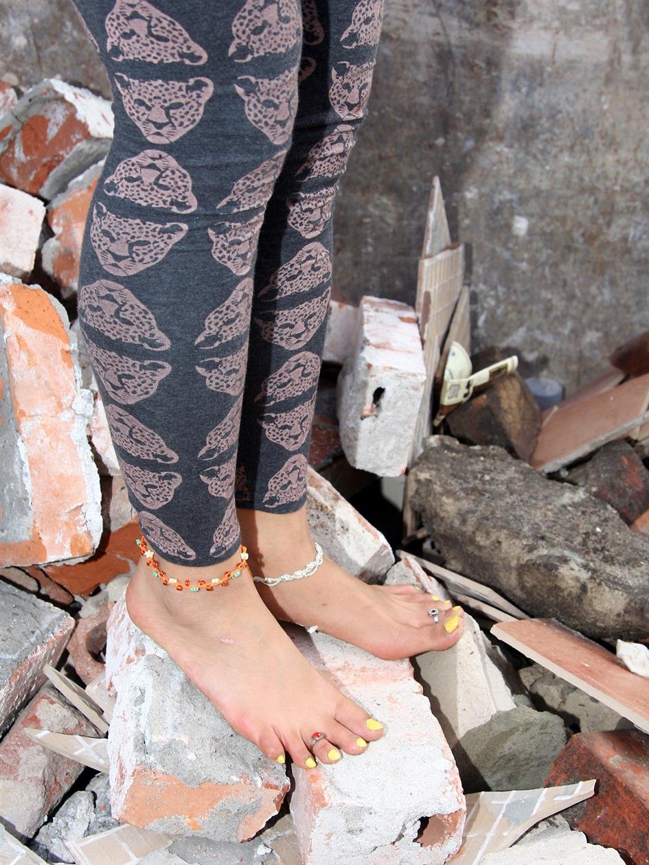 Cover 3 Toes In Action - Manila set 008 25 Photos