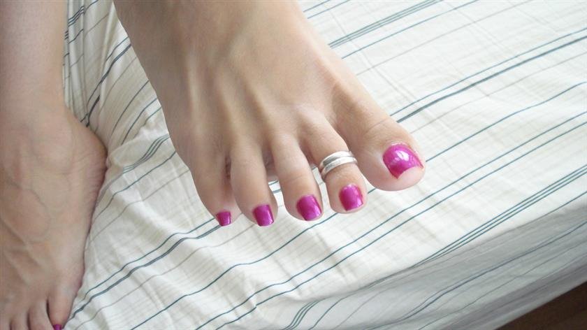 Cover 3 Canadian Foot Babes - Barbie Gurl 20 Photos