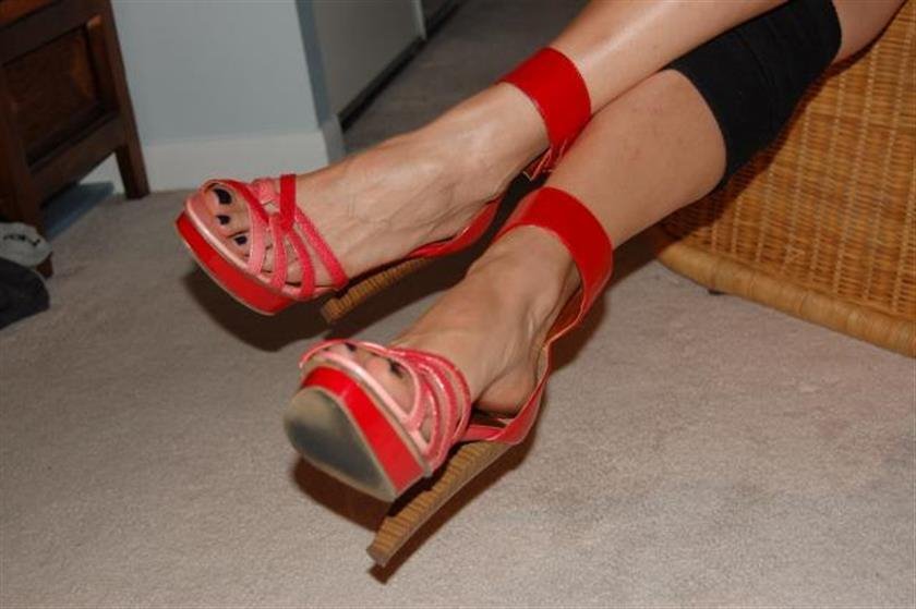 Cover 6 Canadian Foot Babes - Bianca 21 Photos