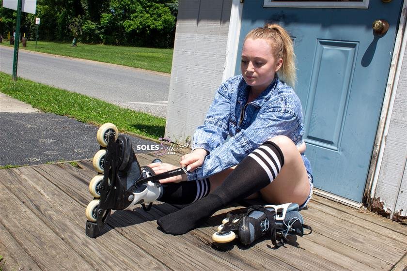 Cover 2 Soles of Silk - roller blades 94 Photos
