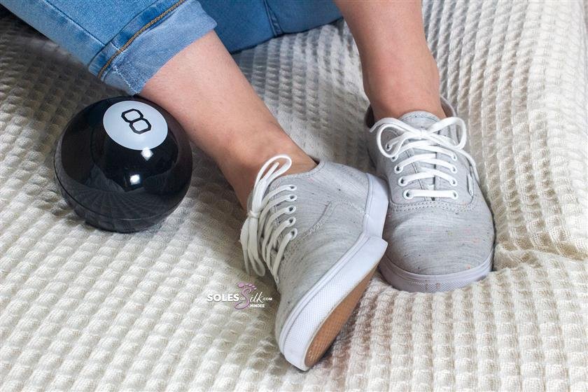 Cover Soles of Silk - magic 8 ball 72 Photos